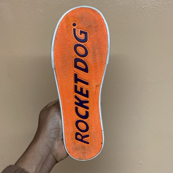 Rocket Dog Jazzin Floral Print Sneakers - Picture 14 of 16